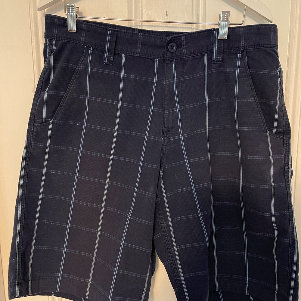 Men’s North Face Navy Golf shorts